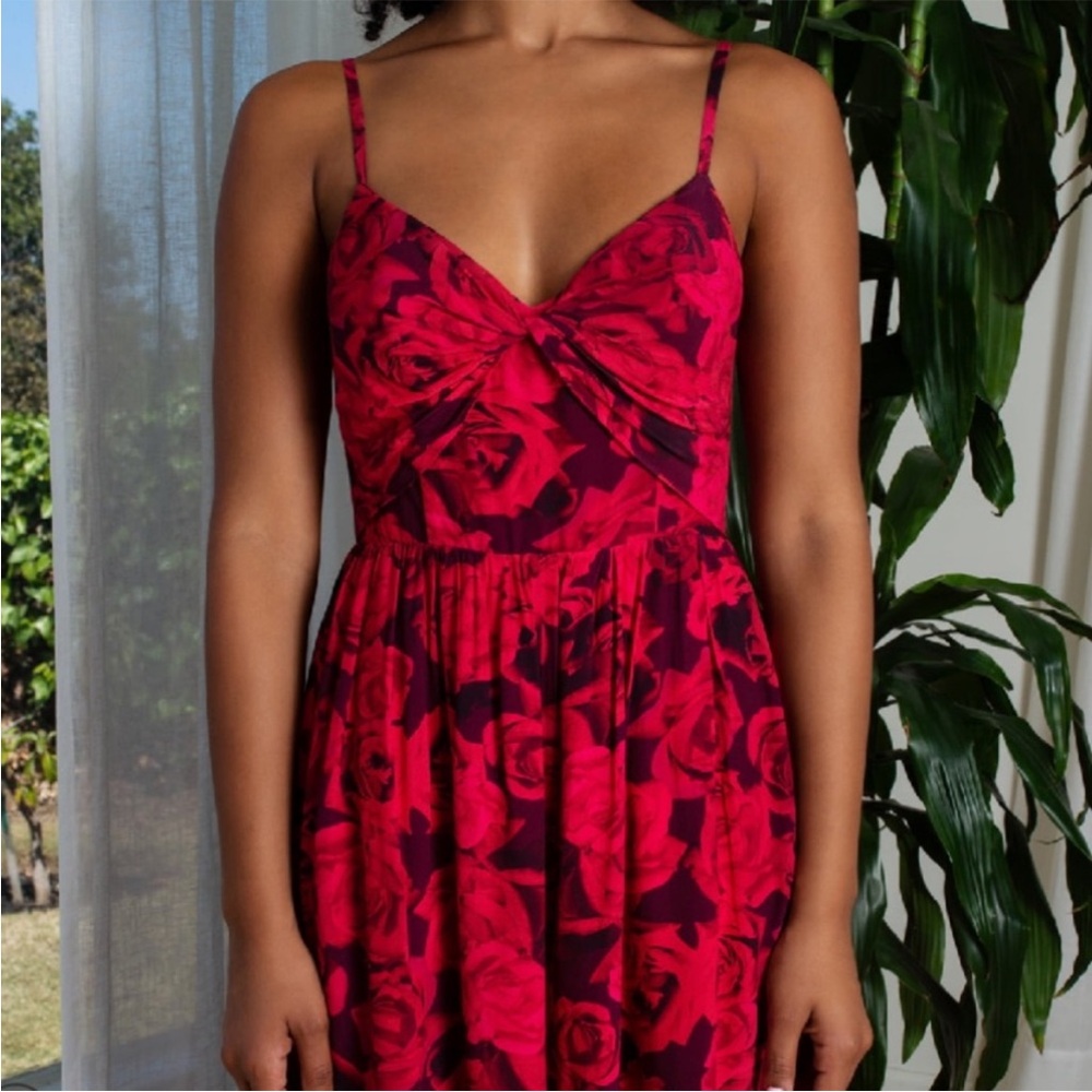 NWT Fame and Partners Red Rose Maxi Jumpsuit - Picture 5 of 12